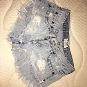 One teaspoon size 22